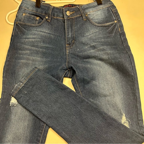 Salvaje Denim - Salvaje stretchy skinny denim jeans, size 7